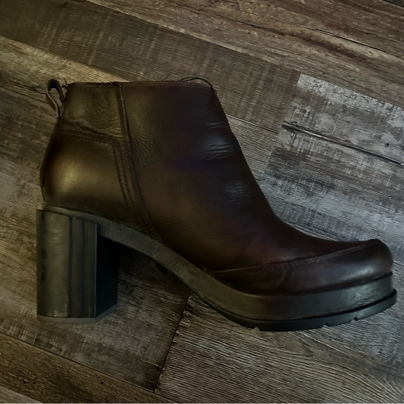 Sz11 Sorel Women's Blake Bootie - Rain - Waterproof - Picture 7 of 7